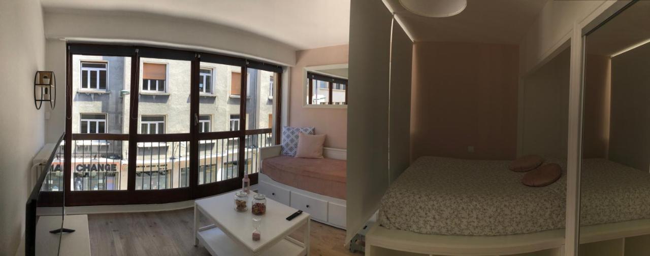 La Madeleine Apartment อานซี ภายนอก รูปภาพ